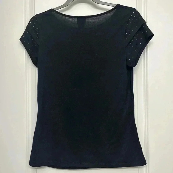 Medium COVINGTON Black Top with Bedazzle Stylish Short Sleeves - Picture 4 of 5